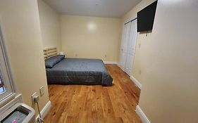 Classy 3 Bed Near Nyc With View!